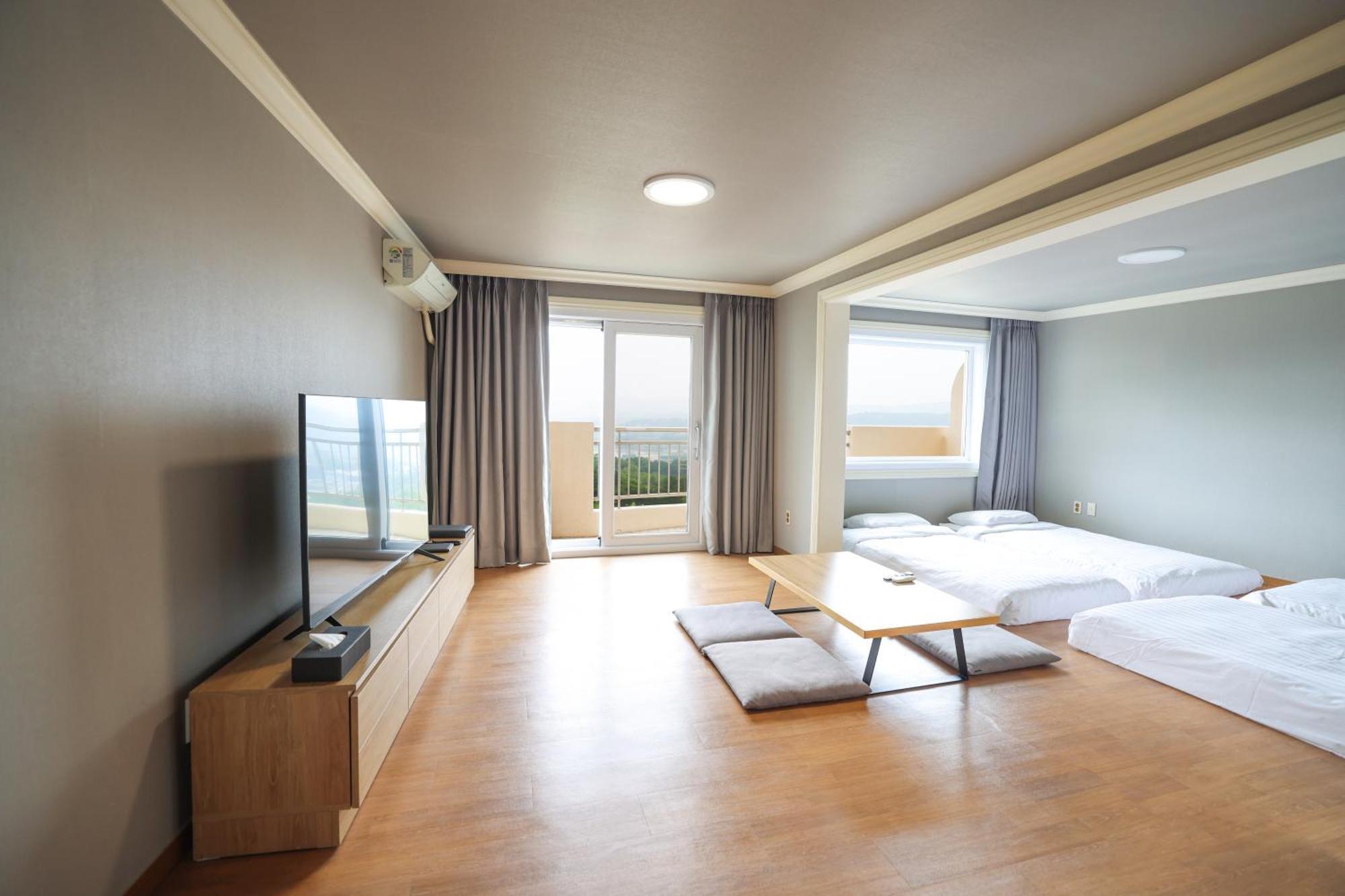 La Vie Dor Hotel And Resort, Trademark Collection By Wyndham Hwaseong Bagian luar foto