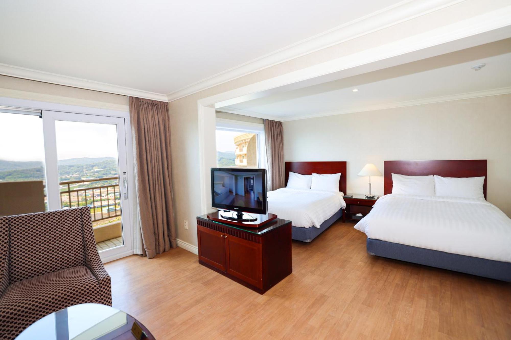 La Vie Dor Hotel And Resort, Trademark Collection By Wyndham Hwaseong Bagian luar foto