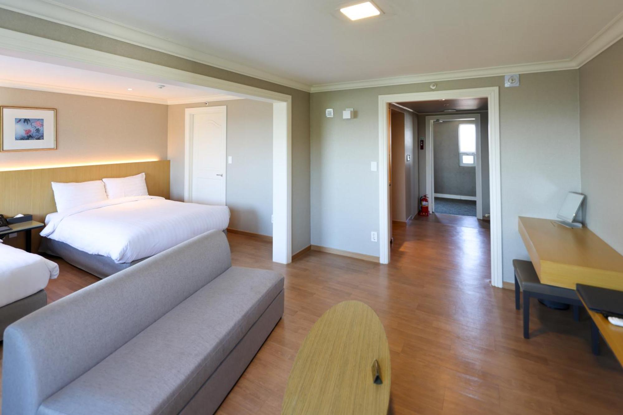 La Vie Dor Hotel And Resort, Trademark Collection By Wyndham Hwaseong Bagian luar foto